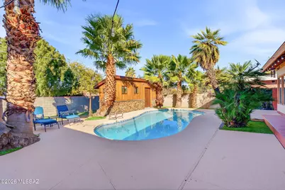 7433 E Kenyon Drive, Tucson, AZ 85710 - Photo 7