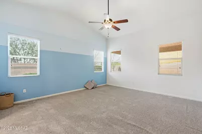 835 N Robb Hill Place, Tucson, AZ 85710 - Photo 17