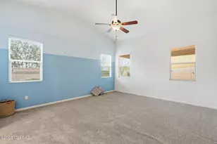 835 N Robb Hill Pl, Tucson, AZ 85710 - Photo 17