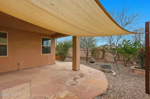 835 N Robb Hill Pl, Tucson, AZ 85710 - Photo 37
