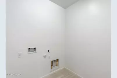 835 N Robb Hill Place, Tucson, AZ 85710 - Photo 33