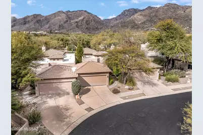6082 N Running Deer Circle, Tucson, AZ 85750 - Photo 1