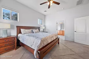 2648 N Sahuara Pl, Tucson, AZ 85712 - Photo 19