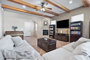 2648 N Sahuara Pl, Tucson, AZ 85712 - Photo 11