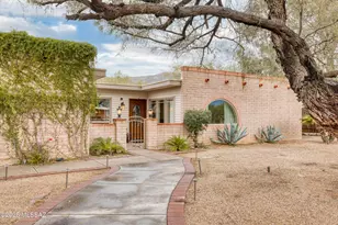 9431 E Walnut Tree Cir, Tucson, AZ 85749 - Photo 7