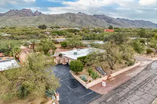 9431 E Walnut Tree Cir, Tucson, AZ 85749 - Photo 1