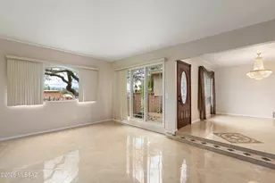 9431 E Walnut Tree Cir, Tucson, AZ 85749 - Photo 11