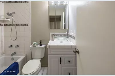 6656 E Calle La Paz #C, Tucson, AZ 85715 - Photo 17