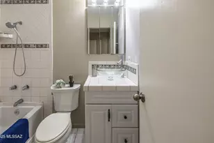 6656 E Calle La Paz, Tucson, AZ 85715 - Photo 17