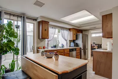 1324 S Camino Seco, Tucson, AZ 85710 - Photo 3