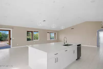 36892 S Golf Course Drive, Tucson, AZ 85739 - Photo 5