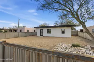 2208 E 19th St, Tucson, AZ 85719 - Photo 3