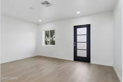 2208 E 19th Street, Tucson, AZ 85719 - Photo 5