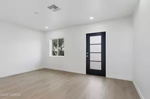2208 E 19th St, Tucson, AZ 85719 - Photo 5