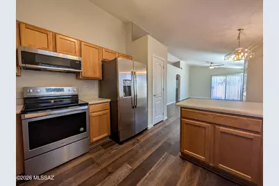 9028 N Arrington Drive, Tucson, AZ 85742 - Photo 5