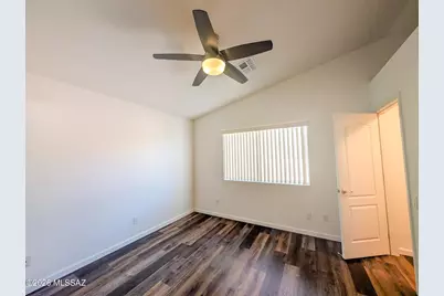 9028 N Arrington Drive, Tucson, AZ 85742 - Photo 7