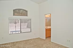 8876 N Misty Brook Dr, Tucson, AZ 85743 - Photo 13