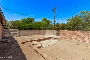 2509 N Indian Ridge Dr, Tucson, AZ 85715 - Photo 33