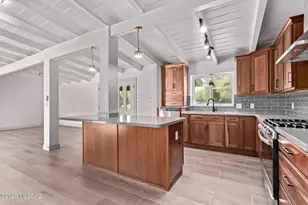 2509 N Indian Ridge Dr, Tucson, AZ 85715 - Photo 13