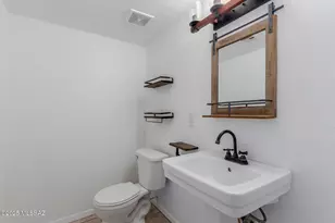 2950 N Alvernon Way, Tucson, AZ 85712 - Photo 9