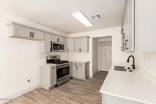 6643 E Lehigh Dr, Tucson, AZ 85710 - Photo 9