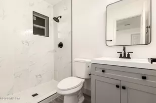 6643 E Lehigh Dr, Tucson, AZ 85710 - Photo 15