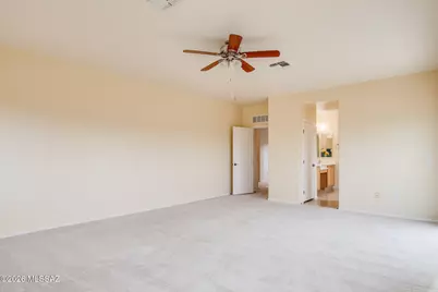 8371 N Amber Burst Drive, Tucson, AZ 85743 - Photo 19