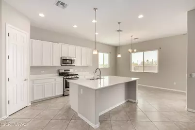 2974 S Open Range Way, Tucson, AZ 85713 - Photo 9