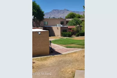 1967 N Camino Serna #UNIT D, Tucson, AZ 85715 - Photo 13