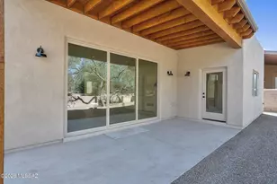 204 Market Cir, Tubac, AZ 85646 - Photo 33