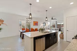 812 E Catwalk Pl, Sahuarita, AZ 85629 - Photo 11