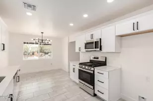 417 S Kenyon Dr, Tucson, AZ 85710 - Photo 13