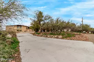 412 Bury Ct, Rio Rico, AZ 85648 - Photo 3