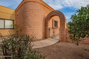 8770 N Coral Ridge Loop, Tucson, AZ 85704 - Photo 5