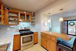 138 S La Canada Dr, Green Valley, AZ 85614 - Photo 15