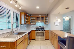 138 S La Canada Dr, Green Valley, AZ 85614 - Photo 13