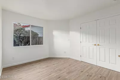 4730 N Laird Way, Tucson, AZ 85705 - Photo 13