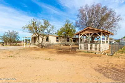 12823 W Crystal Rose Lane, Tucson, AZ 85743 - Photo 3