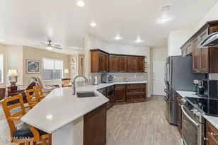 531 W Aspenwood St, Green Valley, AZ 85614 - Photo 17