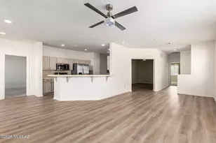 496 W Knotwood St, Green Valley, AZ 85614 - Photo 11