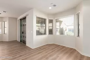 496 W Knotwood St, Green Valley, AZ 85614 - Photo 13