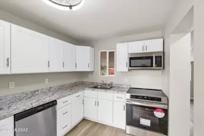 3945 E Glenn Street, Tucson, AZ 85712 - Photo 9