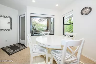 6655 N Canyon Crest Drive #10161, Tucson, AZ 85750 - Photo 9