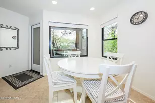 6655 N Canyon Crest Dr, Tucson, AZ 85750 - Photo 9