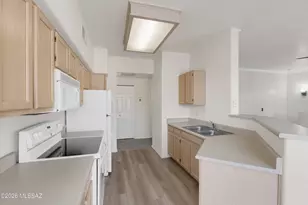 7050 E Sunrise Dr, Tucson, AZ 85750 - Photo 11