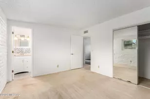 1535 S Rocky Mountain Dr, Tucson, AZ 85710 - Photo 17