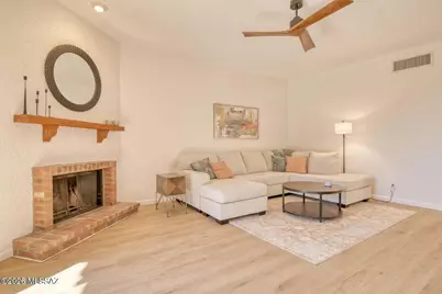 1148 E Camino Diestro, Oro Valley, AZ 85704 - Photo 15