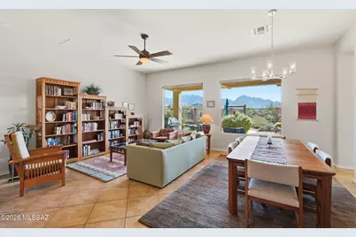 11744 N Mesquite Hollow Drive, Oro Valley, AZ 85737 - Photo 3