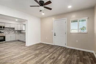 411 W 35th Street, Tucson, AZ 85713 - Photo 3