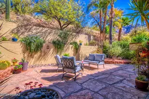 1223 E Camino Diestro, Oro Valley, AZ 85704 - Photo 33